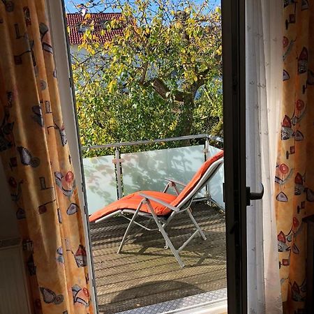 2 Zimmer Wohnung Mit Balkon - Naehe Messe Haar  Extérieur photo